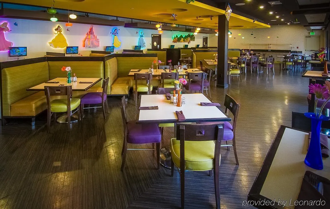 Holiday Inn Hotel & Suites Anaheim By Ihg